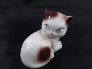 Cat Kitten Figurine Hand Painted Brown Spots White 3 x 2 1/2 Japan Vintage - Picture 1 of 7