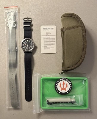 Reloj Hombre Maratac Titanio Grande Ti 44mm GMT Piloto Cuarzo Zafiro Cristal EDC Foto 1 de 4