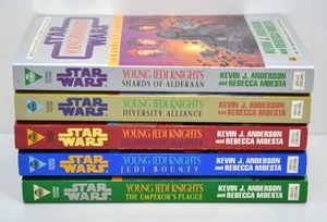 Star Wars Young Jedi Knights Lot Of 5 Books Paperback Anderson And Moesta - Picture 1 of 7