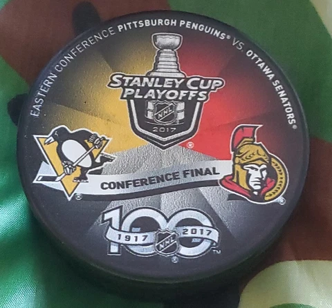 2017 STANLEY CUP PLAYOFFS PITTSBURGH PENGUINS VS OTTAWA SENATORS NHL PUCK Cover