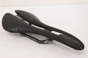 Selle Sanmarco ASPIDE SUPER LEGGERA Saddle Carbon Rail - Picture 1 of 7