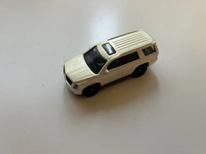 Matchbox 2015 Cadillac Escalade weiß SUV MBX Mattel Auto Car white bianco ´15 - Bild 1 von 2