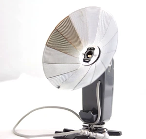 VINTAGE HONEYWELL PENTAX TILT-A-MITE CAMERA FLASH WITH OLD BATTERY (EXCELLENT) - Picture 1 of 6