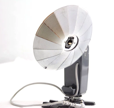 VINTAGE HONEYWELL PENTAX TILT-A-MITE CAMERA FLASH WITH OLD BATTERY (EXCELLENT) - Image 1 of 4