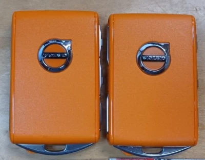 2 Genuine OEM 4 Button 2016-2024 Volvo Smart Key Remotes HUF8423MS  YGOHUF8423MS - Image 1 of 4