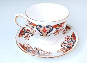 Vintage Colclough ROYALE PATTERN Teacup Cup & Saucer - Picture 1 of 10