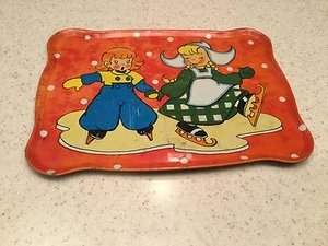 Vintage Tin Litho Tea Set Tray Dutch  boy Girl Skating Winter Wonderland - Foto 1 di 10