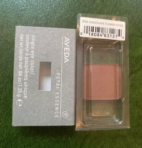 AVEDA Petal Essence Single Eye Color - 956 Chocolate Flower - NEW IN BOX  - Image 1 of 1