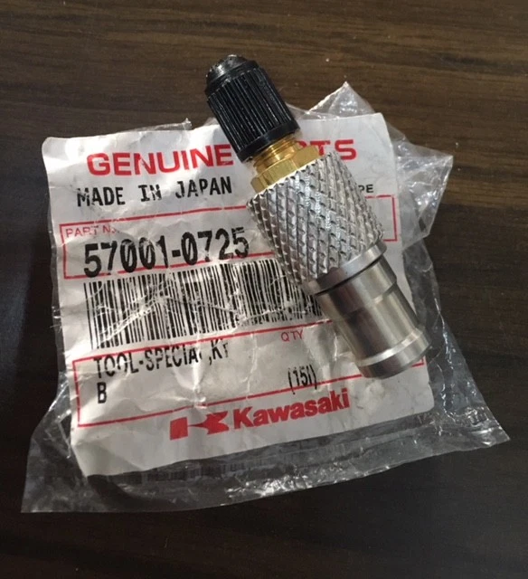 KAWASAKI KXF 450 2013-2014 ATTACCO POMPA DIGITALE FORCELLE AMMORTIZZATORI - Immagine 1 di 1