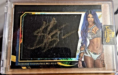 SASHA BANKS 2020 Topps Fully Loaded Oversized Mat Relic Autographs Black #19/99 - Image 1 of 2