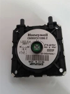 NEW Heatline D002194465 Air Pressure Switch - Picture 1 of 4