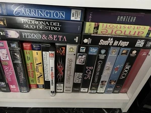 Stock VHS - Foto 1 di 1