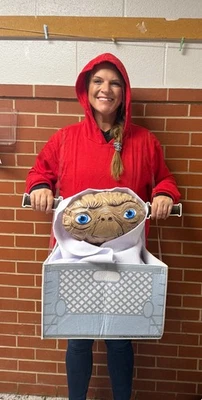 E.T. Elliot Costume Kit Adult Halloween Cosplay Inflatable Character 5 Piece - Image 1 of 3