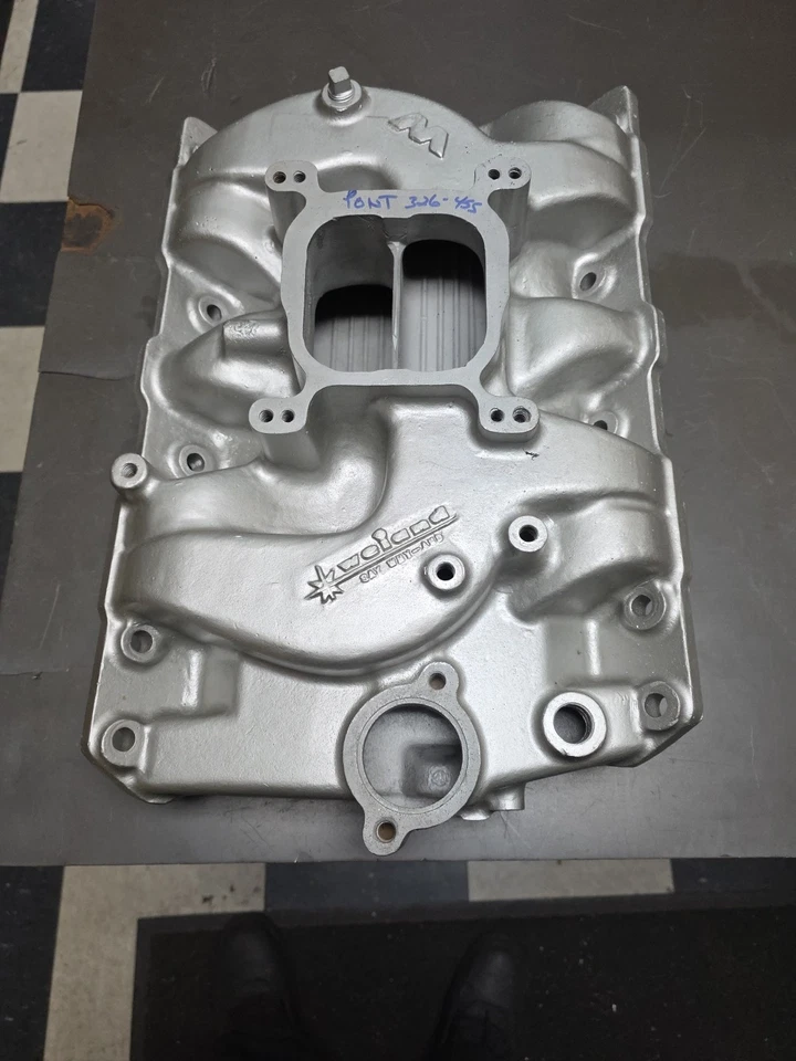 Pontiac 350/400/455 V8 Weiand #7286 Intake Manifold  Not for use with HEI - Image 1 of 2