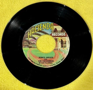 RARE Obscure Latin 45 RPM Records - LOS CACHORROS - HACIENDA  211 - VG- to VG+ - Picture 1 of 2
