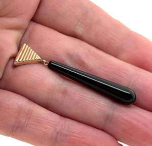 14K Yellow Gold Ribbed Long Onyx Hidden Bale 1.75" Pendant 2.00 Grams 585 - Picture 1 of 4