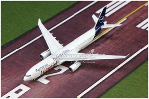 1:400 GeminiJets Lufthansa BOEING A330-300 Airplane Diecast Plane Aircraft Model - Picture 1 of 11