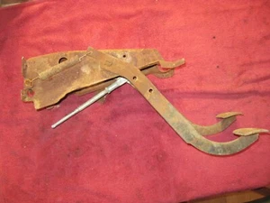 1966 66 Chevy GMC Truck Clutch Brake Pedal Assembly Surburban Carryall - Picture 1 of 7