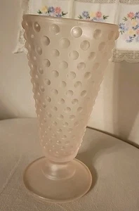 Vintage Pink Satin Frosted Glass Hobnail Vase 8" Heavy Footed - Picture 1 of 8