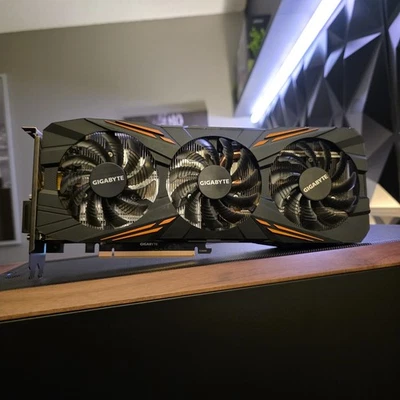 Tarjeta de gráficos Gigabyte NVIDIA GeForce GTX 1080 8 GB GDDR5X Foto 1 de 4