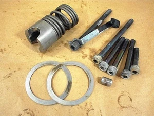 YAMAHA XS750 SPECIAL TRANSMISSION PARTS SPRING XS750S TRIPLE 1978 1979 SHAFT - Picture 1 of 4