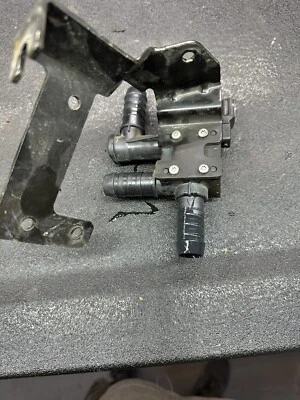 2019 - 2024 FORD EDGE 2.0L AUXILIARY COOLANT WATER PUMP OEM K2G318C310DA - Image 1 of 3