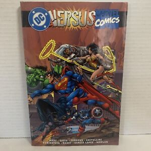 DC VERSUS MARVEL TPB Graphic Novel First Printing Canadian Edition VGC