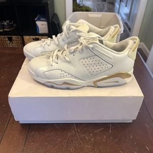 Zapatilla deportiva Air Jordan 6 Low 'Año Nuevo Lunar' DH6928-073 para hombre talla 9,5 oro blanco Q32 - Imagen 1 de 12