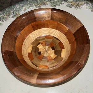 Tazón de madera vintage hecho a mano firmado/fechado a cuadros ¡Hermoso! - Imagen 1 de 9