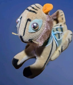 Vintage Tigerjunges Plüsch festes Gefühl verbundene Rückenbeine beflockt Art Fell Japan - Bild 1 von 10