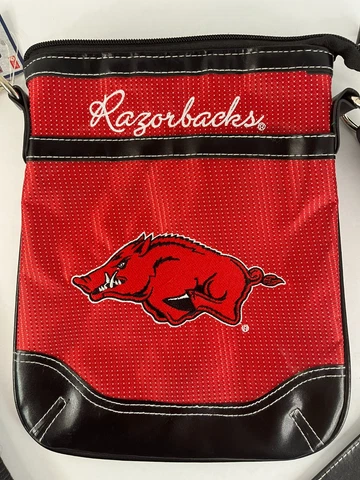 ARKANSAS RAZORBACKS PURSE - New with Tag Attached Cover