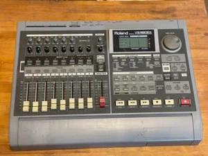 Roland VS-880 Multitrack Recorder Digital Studio Workstation Used Japan - Picture 1 of 12