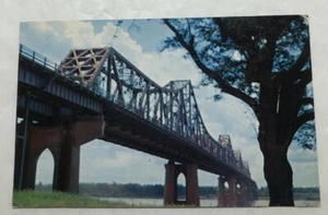 The Mississippi River Bridge Baton Rouge, Louisiana. Postcard (C2) - Imagen 1 de 2