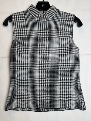 St John Set Skirt Sz S Sleeveless Top Sz XS Black White Women’s Small Knit - Image 1 of 4