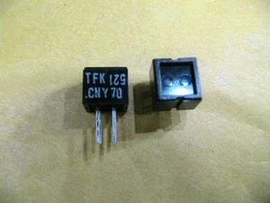 4x REFLEX LICHTSCHRANKE CNY70 TELEFUNKEN 7x7mm keine China-Kopien K27/29/118 - Picture 1 of 1