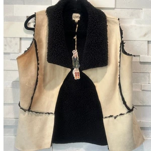 B SHARP NWT Distressed Faux Suede and Sherpa Lined/Collar Open Front Vest Boho L - Picture 1 of 5