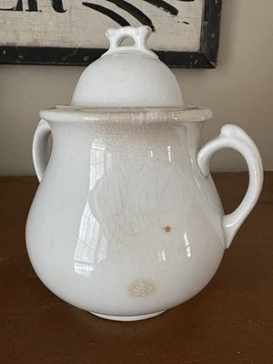 ATQ H Burgess Burslem Eng. - Azucarero y tapa Ironstone blanco manchado y enloquecido Foto 1 de 4