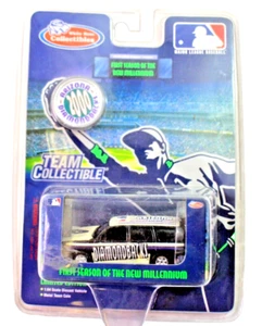 Arizona Diamondback Collectible w Coin 1:64 Diecast Yukon in Package 2000 - Picture 1 of 7