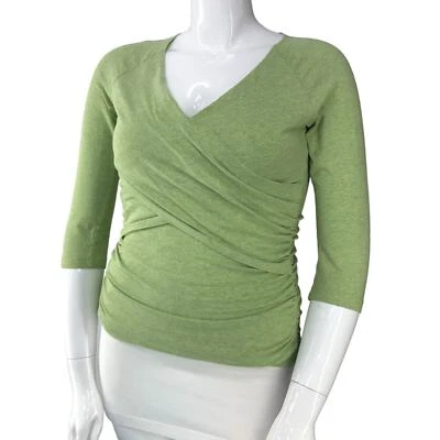 Top Sundance Mujer Talla M Imitación Envolvente Rayas Cuello en V Acanalado Elastizado Verde Gris Foto 1 de 4