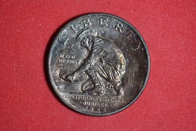 1925 TONED CALIFORNIA DIAMOND JUBILEE COMMEMORATIVE HALF DOLLAR #K53136 - Image 1 of 2