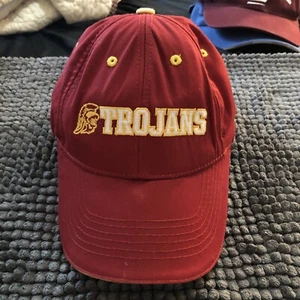 De colección USC Trojans NCAA Cautivador Tocado Sombrero Snap Back Gorra Roja Hombres - Imagen 1 de 7