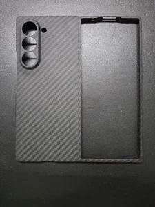 Coque fine en fibre de carbone aramide pour Samsung Galaxy Z Fold 6 - Photo 1 sur 2