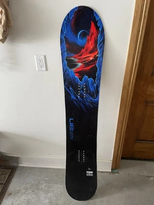 Lib Tech Dynamo C3 Snowboard 2021 159 cm Used - Image 1 of 4