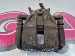 2016 RENAULT CAPTUR 0.9 OFFSIDE FRONT BRAKE CALIPER & CARRIER 13-19 - Picture 1 of 7