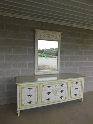 John Widdicomb Hollywood Regency Dorothy Draper Style Dresser & Mirror - Image 1 of 4
