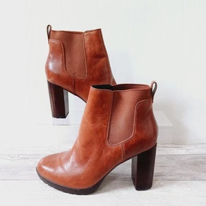 Clarks Leather Ankle Boots Size 6 Tan Block Heel Elasticated Slip On - Picture 1 of 13