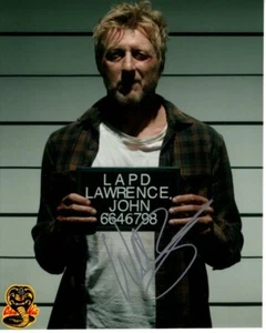 Fotografia firmata William Zabka autografata 8x10 Cobra Kai Johnny Lawrence - Foto 1 di 1