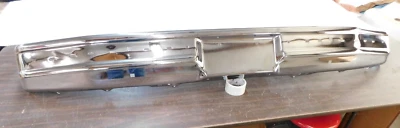 Nuevo de Lote Original Ford 1980 1986 F150 Camión Bronco Parachoques Cromo Delantero 1982 1983 1984 1985 Foto 1 de 4