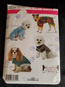 Simplicity Sewing Pattern Woofy Wear By Wendy Dog Clothes Coat Size S M L Uncut - Picture 1 of 5