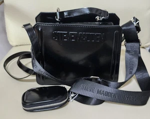 Borsa a tracolla Steve Madden nera BVERLYNP con marsupio $98 nuova con etichette - Foto 1 di 9